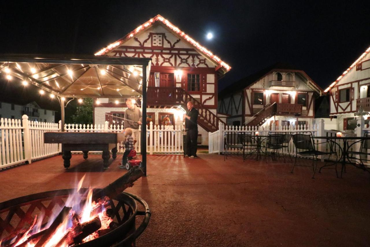 Alpine Village Inn Helen Esterno foto